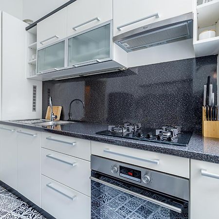Newly Renovated Apartment In The Old Town Bratislava Eksteriør billede
