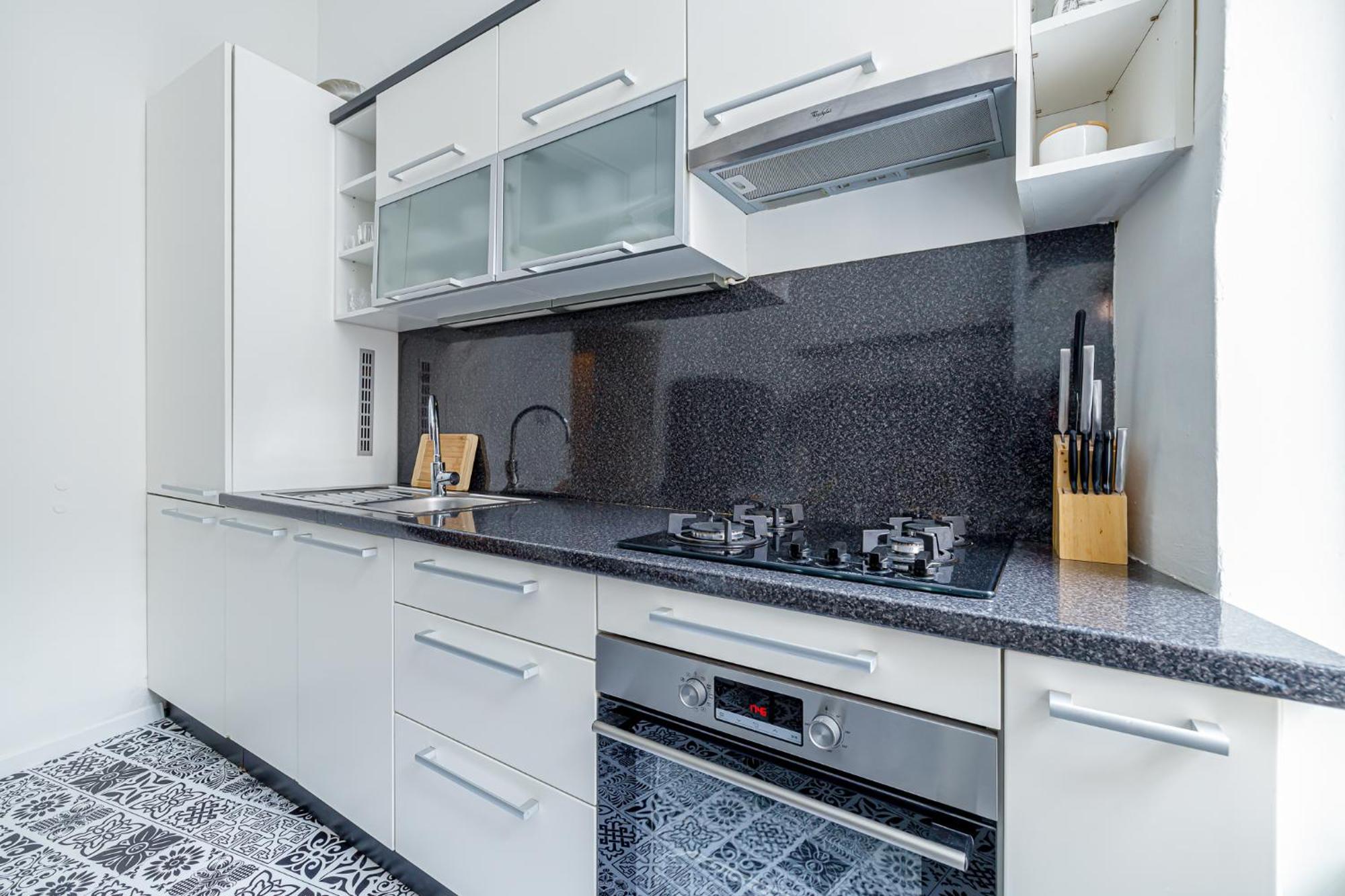 Newly Renovated Apartment In The Old Town Bratislava Eksteriør billede